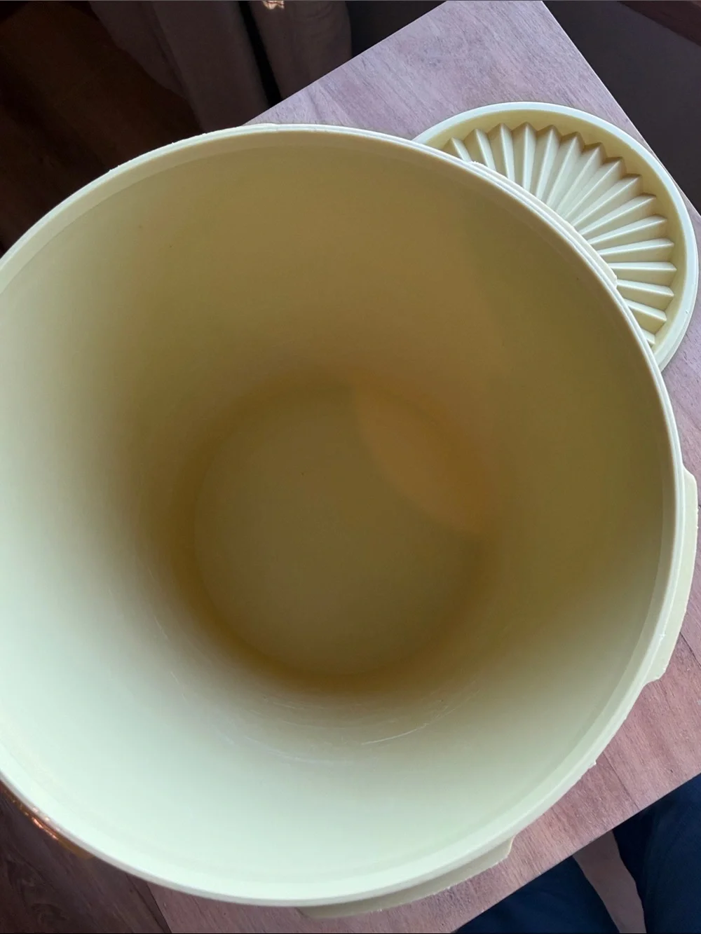 Tupperware durable yellow